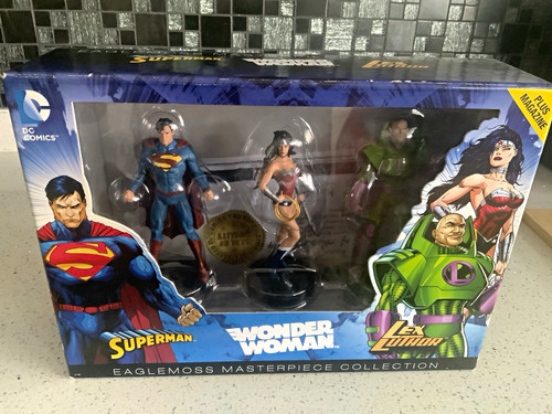 Eaglemoss masterpiece - eaglemoss, dc