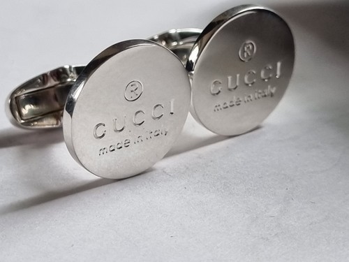 Gucci logo round circle - round,