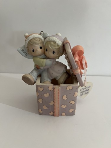 2002 precious moments hanging - 2002,