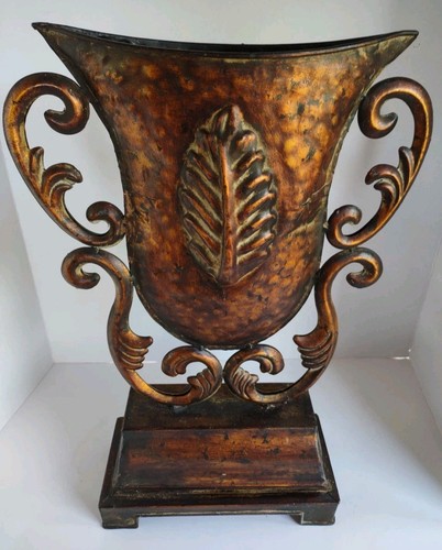 Vintage metal trophy vase - ,