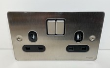 SCHNEIDER ULTIMATE Switched