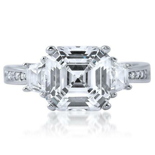 85ct simulated diamond - 3.85ct,