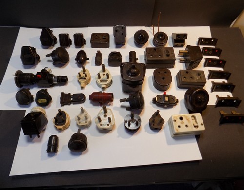 Job lot vintage bakelite - vintage,