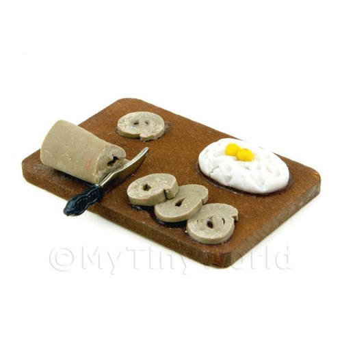 Dolls house miniature - dolls,