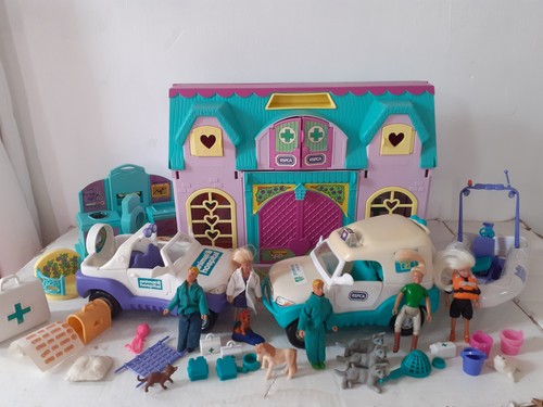 Huge vintage animal hospital - vintage,