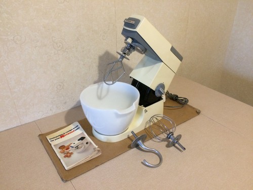 Kenwood chef a701 mixer - kenwood,