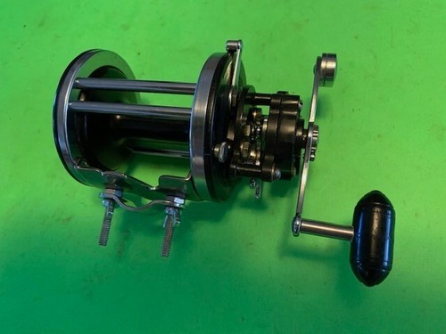 Vintage penn surfmaster - vintage, no