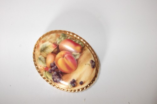 Royal worcester china by - cm,