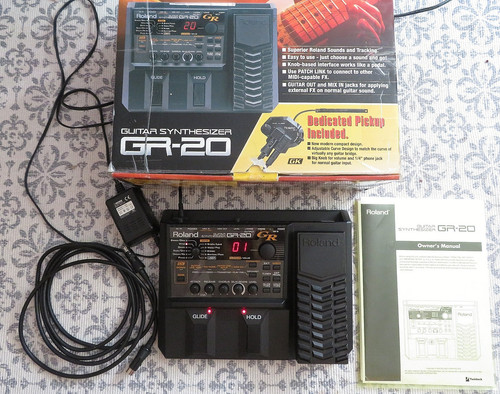 Roland synthesiser with - synthesiser,