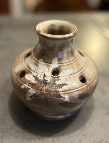 Vallauris art pottery flower - art,
