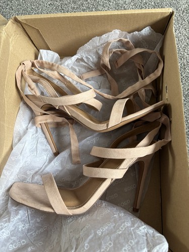 Asos design holis barely - asos, there
