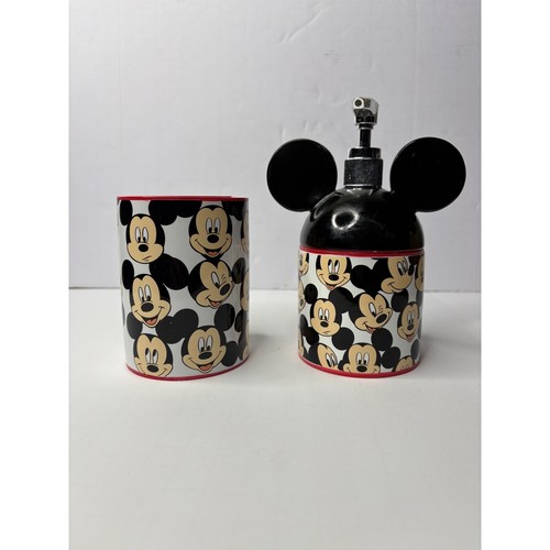 Disney mickey mouse - mouse, bathroom
