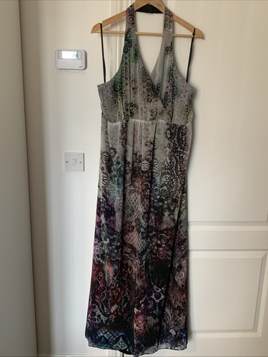 Next size halter neck maxi - 22,