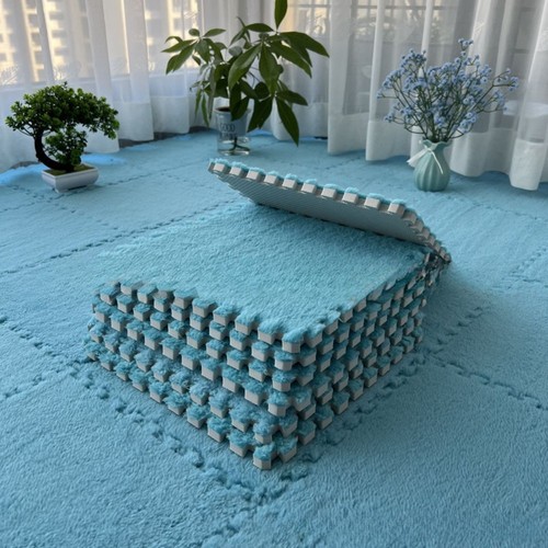 Plush foam floor - plush,