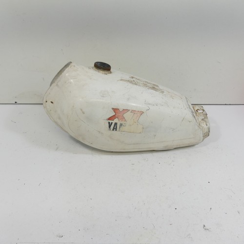 Yamaha 250 3y3 fuel tank - 250,