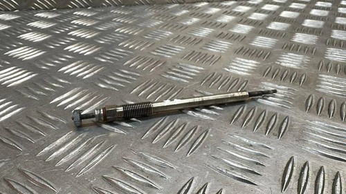 Toyota avensis t25 spark plug - t25,