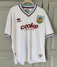 Vintage Burnley Away Shirt