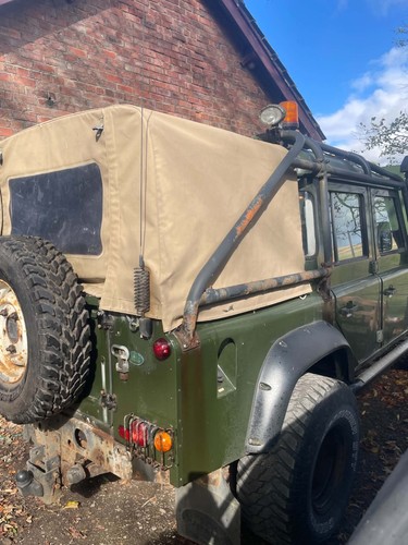 110 defender canvas - 110,