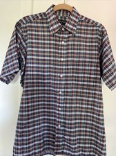 Men’s Van Heusen Plaid Button Down Shirt Size M