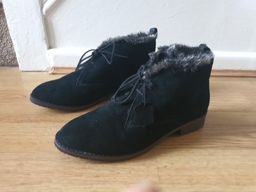 Footglove size suede lace - 4, up
