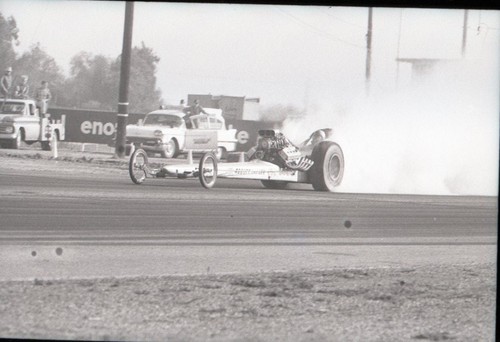 Front engine dragster - front,