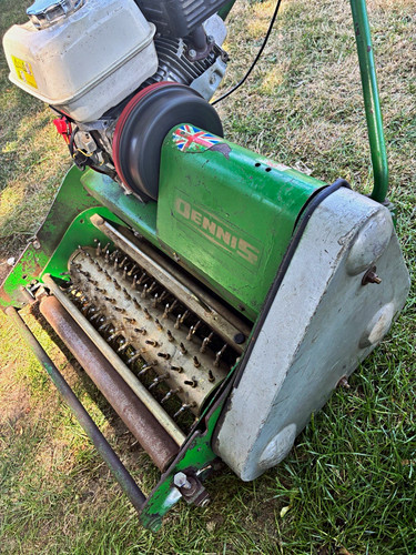 Dennis petrol lawn mower honda - petrol,