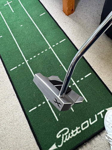 Scotty cameron phantom 11 - scotty,