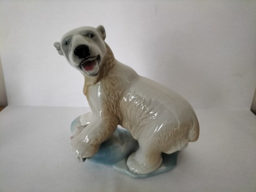 Wade polar bear - wade, adult