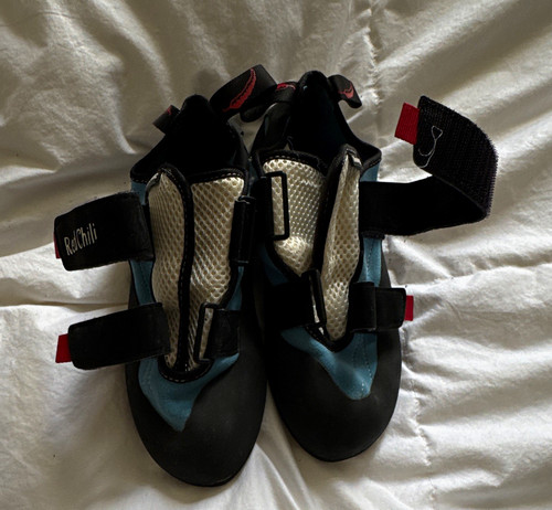 Red chili women climbing - chili, women’s