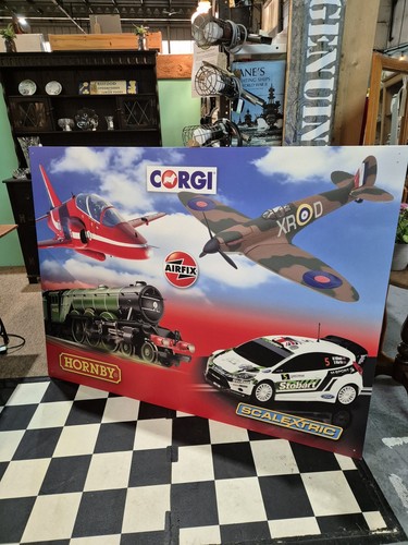 Scalextric hornby airfix corgi - scalextric,