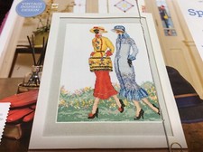 (E13) Art Deco Ladies Cross