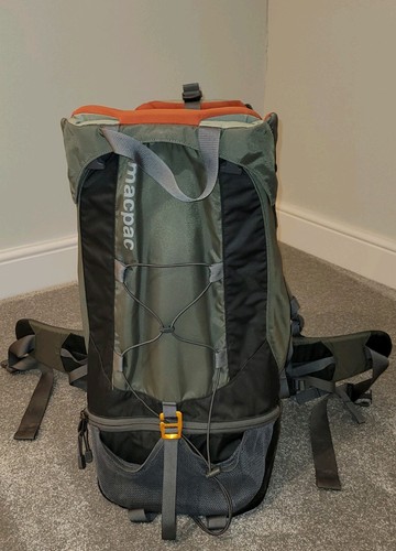 Macpac koala child carrier - child,