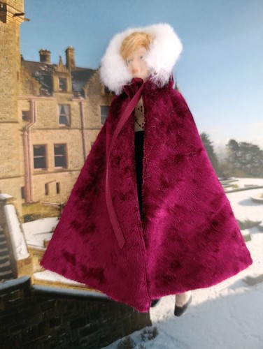 Dolls house clothes - dolls,