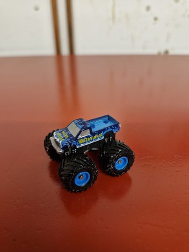 Micromachines monster trucks - micromachines, trucks-
