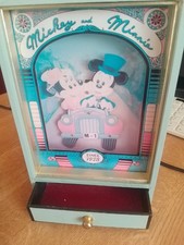 VINTAGE SCHMID WALT DISNEY MICKEY MOUSE MUSICAL BOX