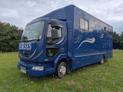 Renault horse box lorry - , 7.5