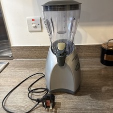 Kenwood Smoothie Junior SB100 Series Blender Smoothie Maker