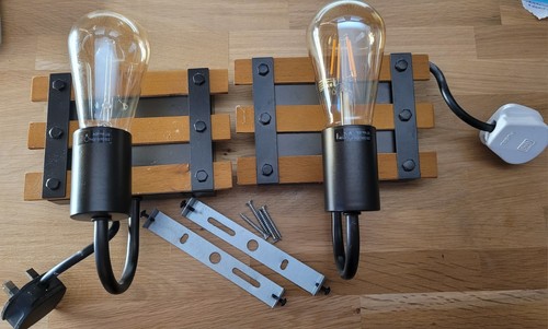 Two plug rustic style wall - two,