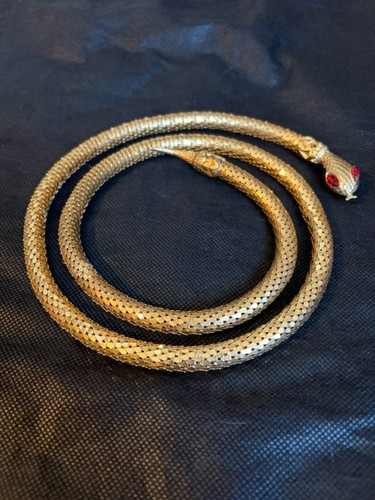 Vintage gold tone mesh - mesh, snake