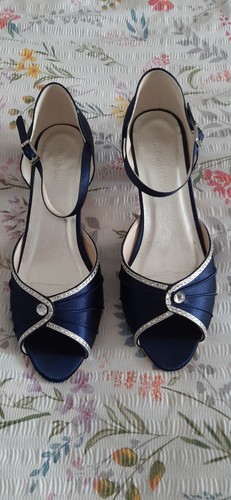 Kitten heeled shoes - kitten,