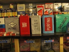 VINTAGE    SHELL -MEX & B.P LTD. MOTOR SPIRIT ,  2 GALLON PETROL CAN,