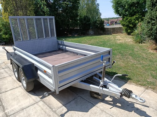 Indespension 2700kg trailer
