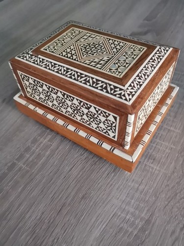 Box wood mosaic decorated - box,