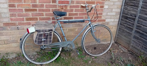 Vintage push bike elite - ,