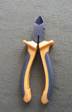 STANLEY Side Cutters Professional.  6 ½” long