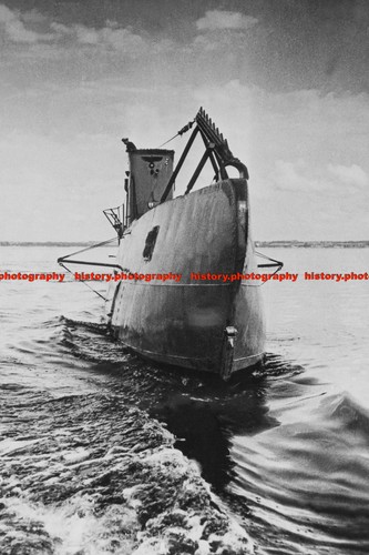 F008474 german boat - german,