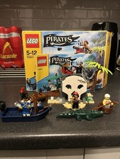 LEGO Pirates Treasure Island