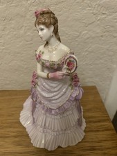 ROYAL WORCESTER  A ROYAL PRESENTATION  STUNNING