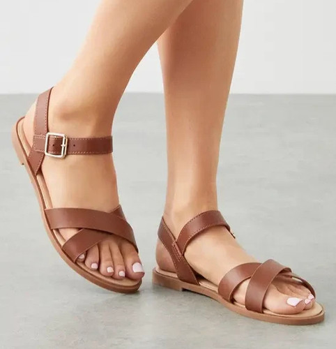 Women black white tan flat - black,