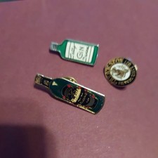 Glenfiddich gin, theakston Brewery, Enamel Lapel Pin Badge